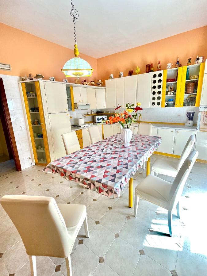 Villa Santa Barbara Авола Екстериор снимка